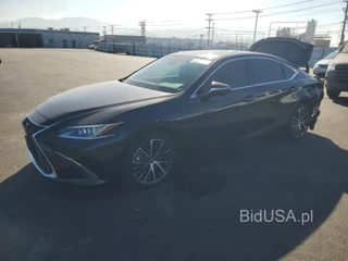 LEXUS ES 300H BASE