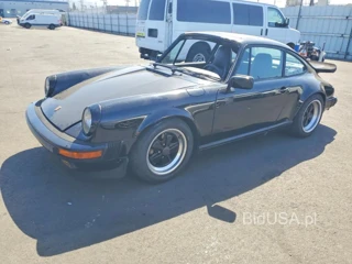PORSCHE 911 CARRERA