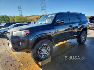 TOYOTA 4RUNNER TRD OFF-ROAD PREMIUM