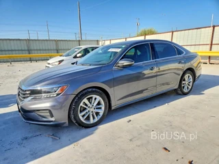 VOLKSWAGEN PASSAT SE