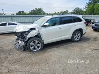 TOYOTA HIGHLANDER LIMITED