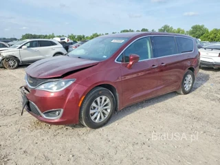 CHRYSLER PACIFICA TOURING PLUS