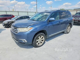 TOYOTA HIGHLANDER SE
