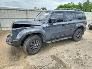 TOYOTA LAND CRUISER BASE