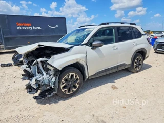 SUBARU FORESTER PREMIUM