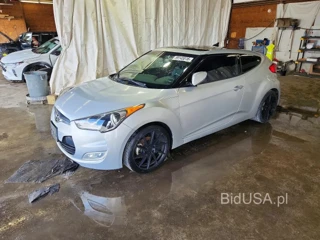 HYUNDAI VELOSTER BASE