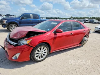 TOYOTA CAMRY HYBRID XLE