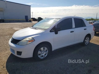 NISSAN VERSA 1.6 BASE