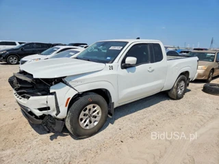 NISSAN FRONTIER SV