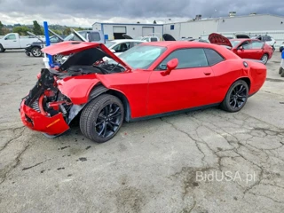 DODGE CHALLENGER SXT