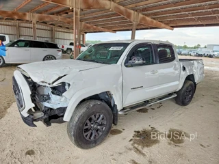 TOYOTA TACOMA SR5 V6