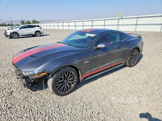 FORD MUSTANG GT