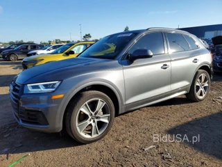AUDI Q5 PREMIUM PLUS