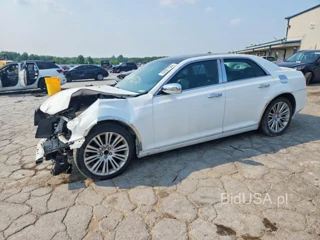 CHRYSLER 300 S