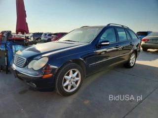 MERCEDES-BENZ C 320
