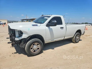 RAM 2500 TRADESMAN
