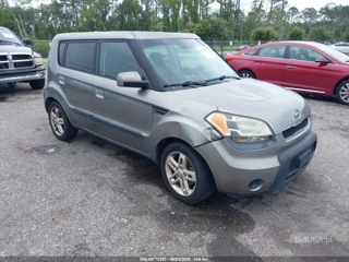 KIA KIA SOUL +