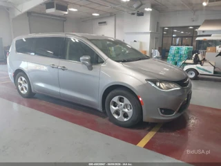 CHRYSLER CHRYSLER PACIFICA HYBRID TOURING PLUS