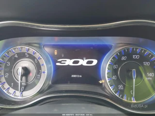 CHRYSLER CHRYSLER 300 LIMITED AWD
