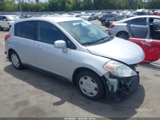 NISSAN NISSAN VERSA 1.8S