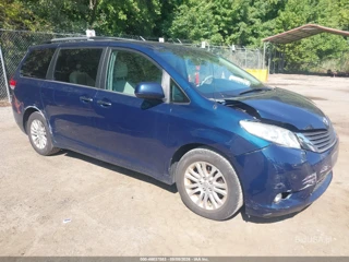 TOYOTA TOYOTA SIENNA XLE V6 8 PASSENGER