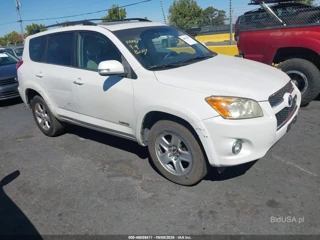 TOYOTA TOYOTA RAV4 LIMITED V6