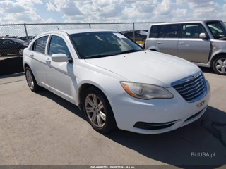 CHRYSLER CHRYSLER 200 LX