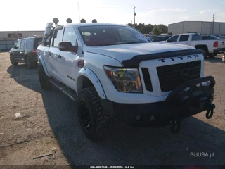 NISSAN NISSAN TITAN XD S GAS