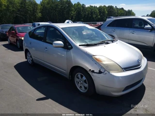 TOYOTA TOYOTA PRIUS