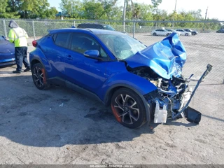 TOYOTA TOYOTA C-HR XLE