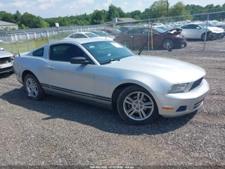FORD FORD MUSTANG V6/V6 PREMIUM