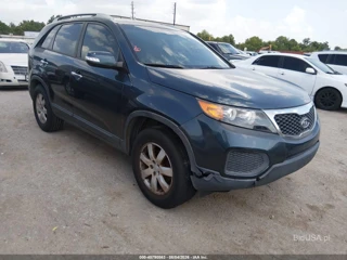 KIA KIA SORENTO LX V6