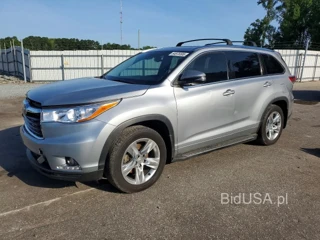 TOYOTA HIGHLANDER LIMITED PLATINUM