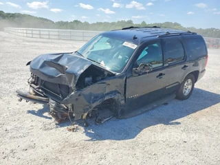 CHEVROLET TAHOE K1500 LT