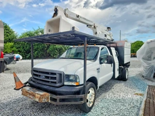 FORD F550 SUPER DUTY
