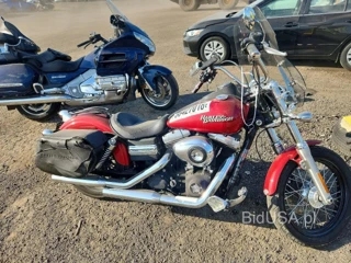 HARLEY-DAVIDSON FXDB DYNA STREET BOB