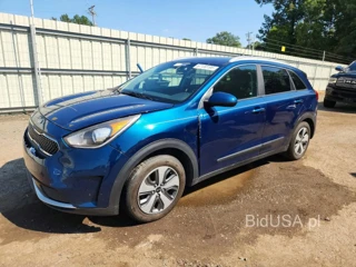 KIA NIRO LX
