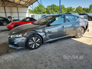 NISSAN ALTIMA SV