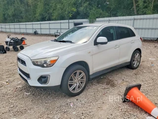 MITSUBISHI OUTLANDER SPORT SE