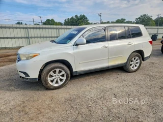 TOYOTA HIGHLANDER BASE