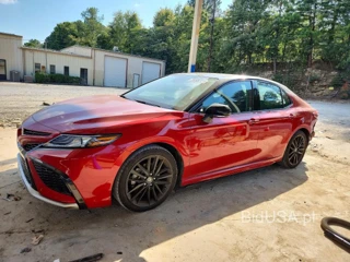 TOYOTA CAMRY XSE
