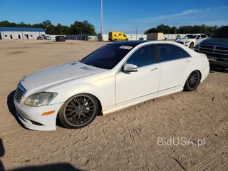 MERCEDES-BENZ S 550
