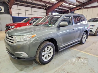TOYOTA HIGHLANDER SE