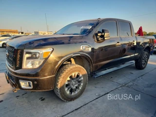 NISSAN TITAN XD PRO-4X