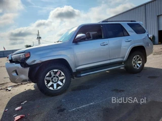TOYOTA 4RUNNER TRD OFF-ROAD PREMIUM