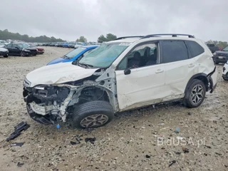 SUBARU FORESTER PREMIUM