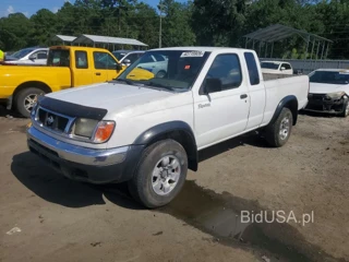 NISSAN FRONTIER XE DESERT RUNNER