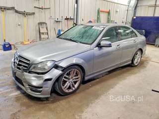 MERCEDES-BENZ C 300 4MATIC