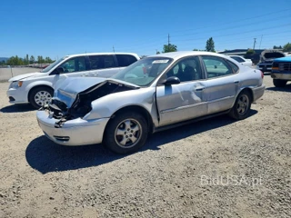 FORD TAURUS SE