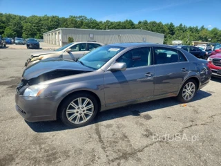 TOYOTA AVALON LIMITED